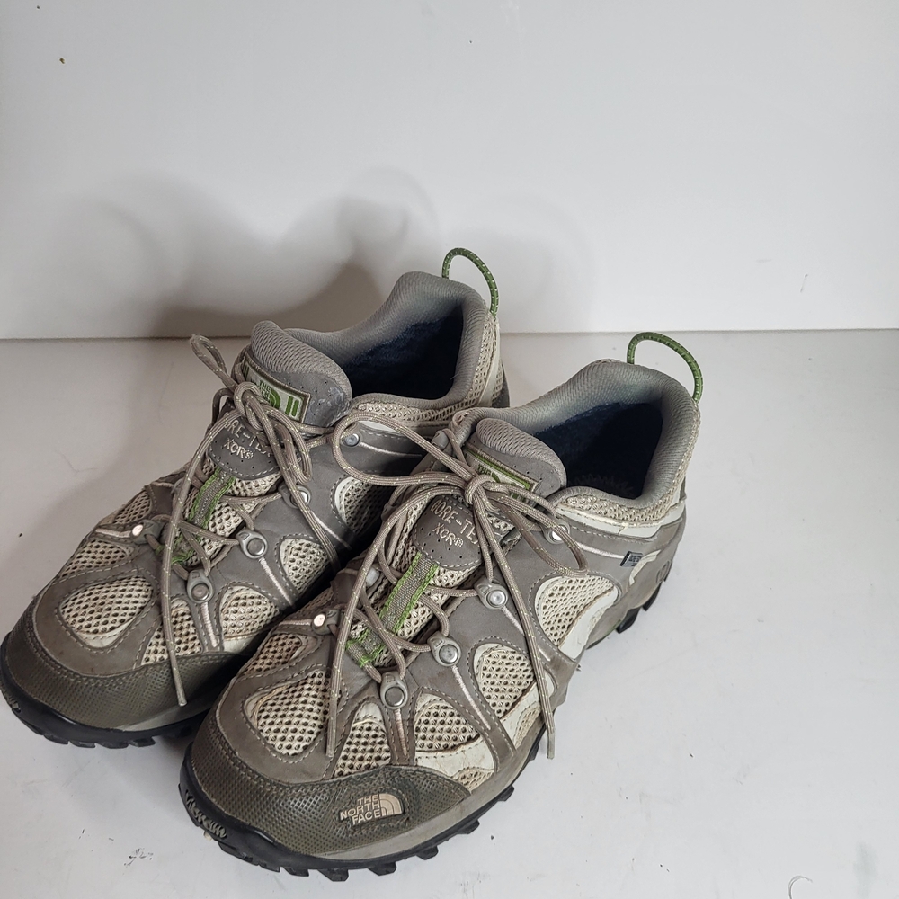 The North Face Gray and Green Gortex Hiking Shoes Vibram Soles 8.5